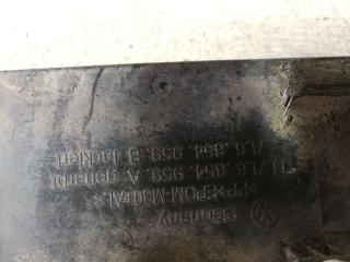 молдинг переднего левого крыла Volkswagen Touareg 1 поколение 2005