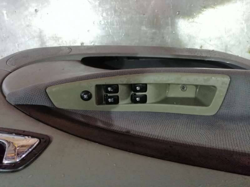 блок управления стеклоподъемниками Chevrolet Lacetti 1 поколение 2004, 1.6 л., бензин, седан - фото №1