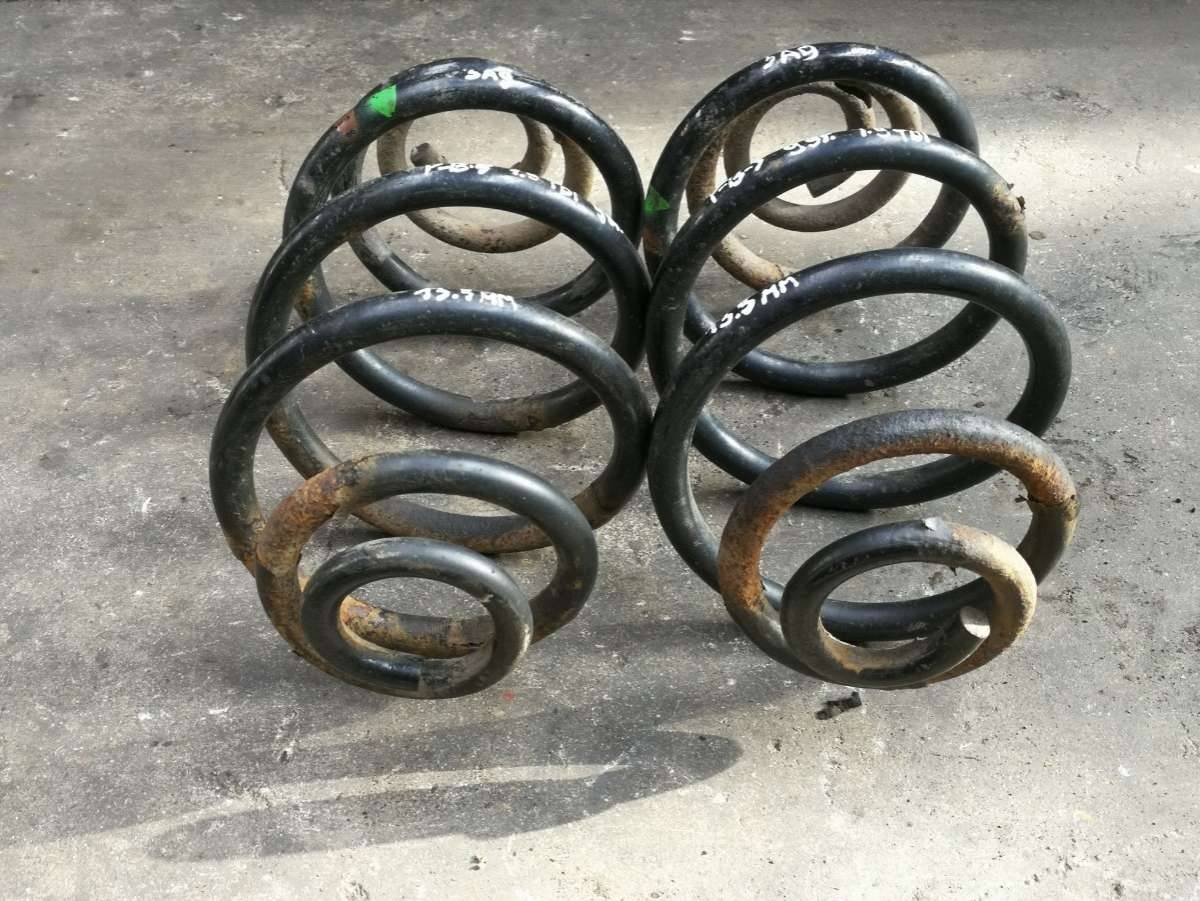 пружина задняя Volkswagen Passat B5 1998, TDi, TDi - фото №1