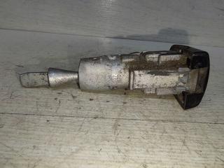 личинка дверного замка Volkswagen Golf 5 поколение 2005