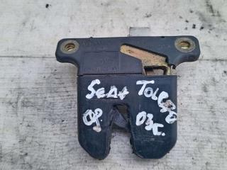 замок багажника SEAT Toledo 2 поколение 2003