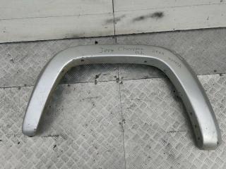 молдинг переднего левого крыла Jeep Cherokee KJ 2004