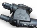 корпус термостата Volkswagen Passat B6 2010, 2.0 л., дизель - фото №3