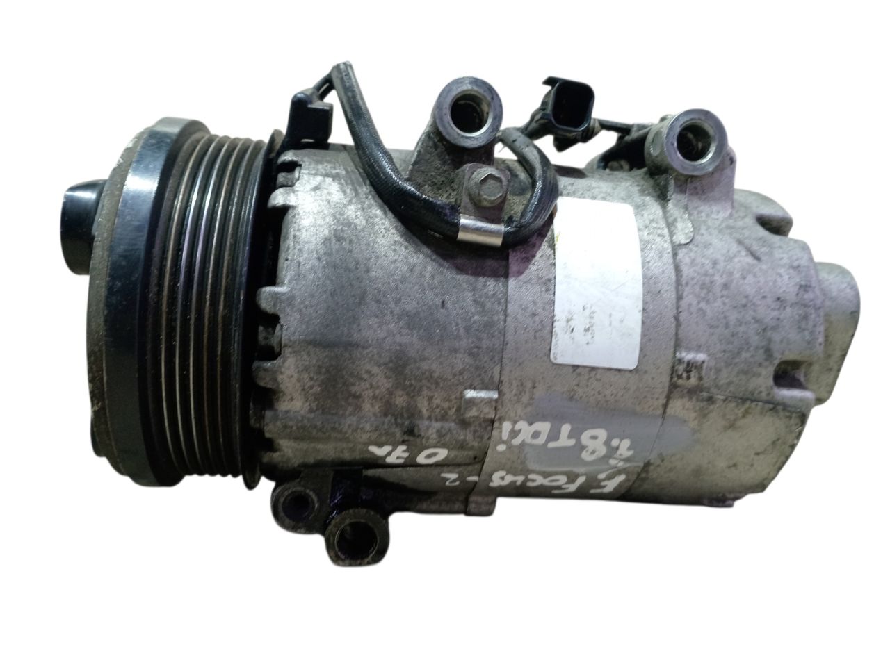 компрессор кондиционера Ford Focus 2 поколение 2007, 1.8 л., дизель - фото №1