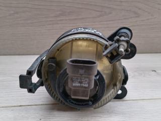 фара противотуманная правая Volkswagen Golf 5 поколение 2005