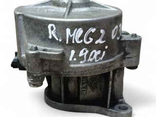 насос вакуумный Renault Megane 2 поколение 2003, 1.9 л., дизель