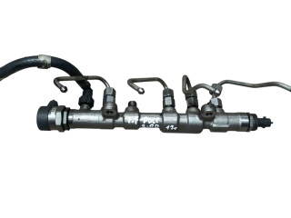 топливная рампа Jaguar F-Pace 1 поколение 2017, 2.0 л., дизель