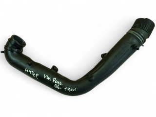 патрубок интеркулера Volkswagen Passat B6 2006, 1.9 л., дизель