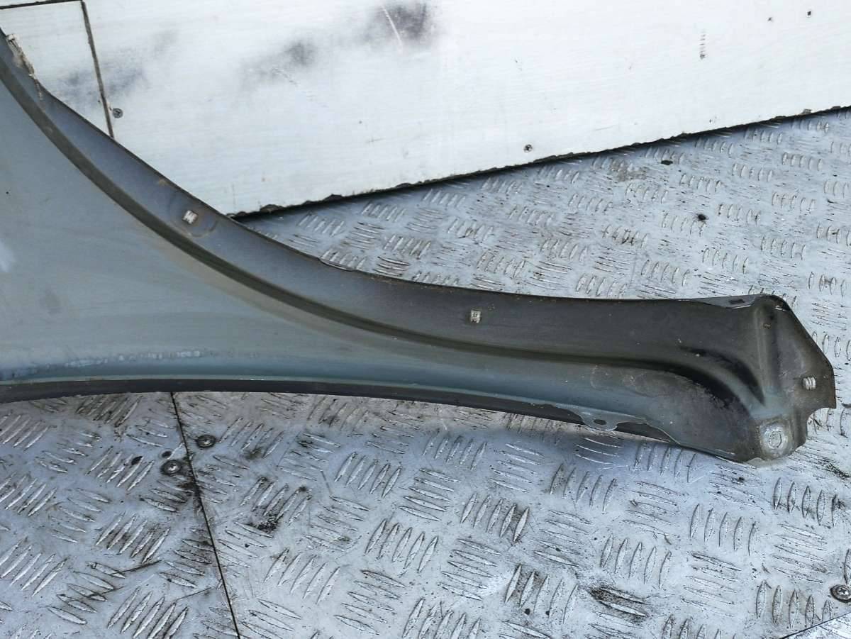 крыло переднее левое Honda Civic 8 поколение 2007, хетчбэк 5 дв. - фото №1