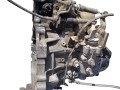 КПП механическая (МКПП) Toyota Avensis 1 поколение (T220) [рестайлинг] 2001, 2.0 л., D-4D, дизель - фото №2