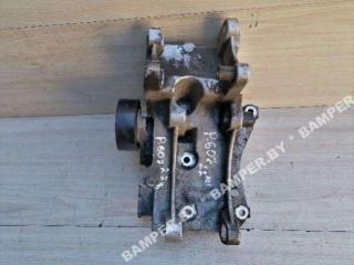 кронштейн генератора Peugeot 607 1 поколение 2003, 2.2 л., HDi, дизель