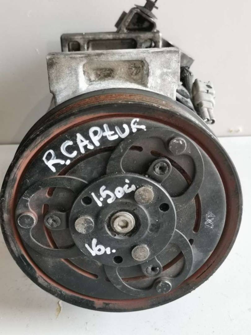 компрессор кондиционера Renault Clio 4 поколение 2016, 1.5 л., дизель - фото №1