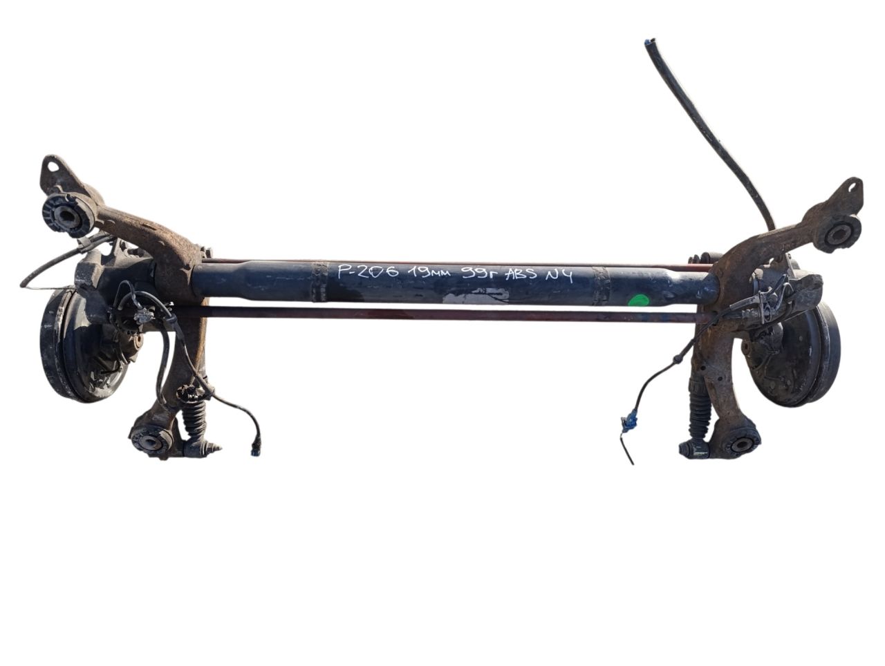 балка подвески задняя Peugeot 206 1 поколение 1999 - фото №1