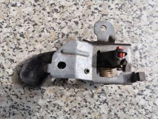 ручка внутренняя передняя правая Mitsubishi Carisma 1 поколение 1998, 1.8 л., i, бензин, хетчбэк 5 дв.