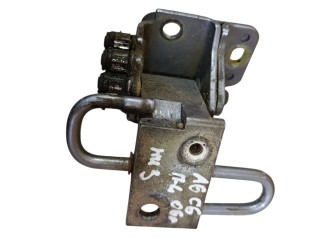 петля двери Audi A6 4F/C6 2006