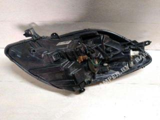 фара правая Toyota Yaris 2 поколение XP90 [рестайлинг] 2011