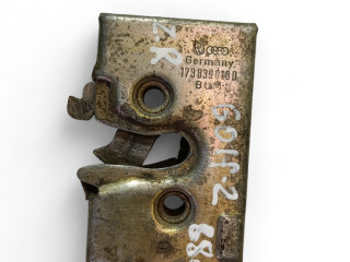 замок двери задней правой Volkswagen Golf 2 поколение 1988