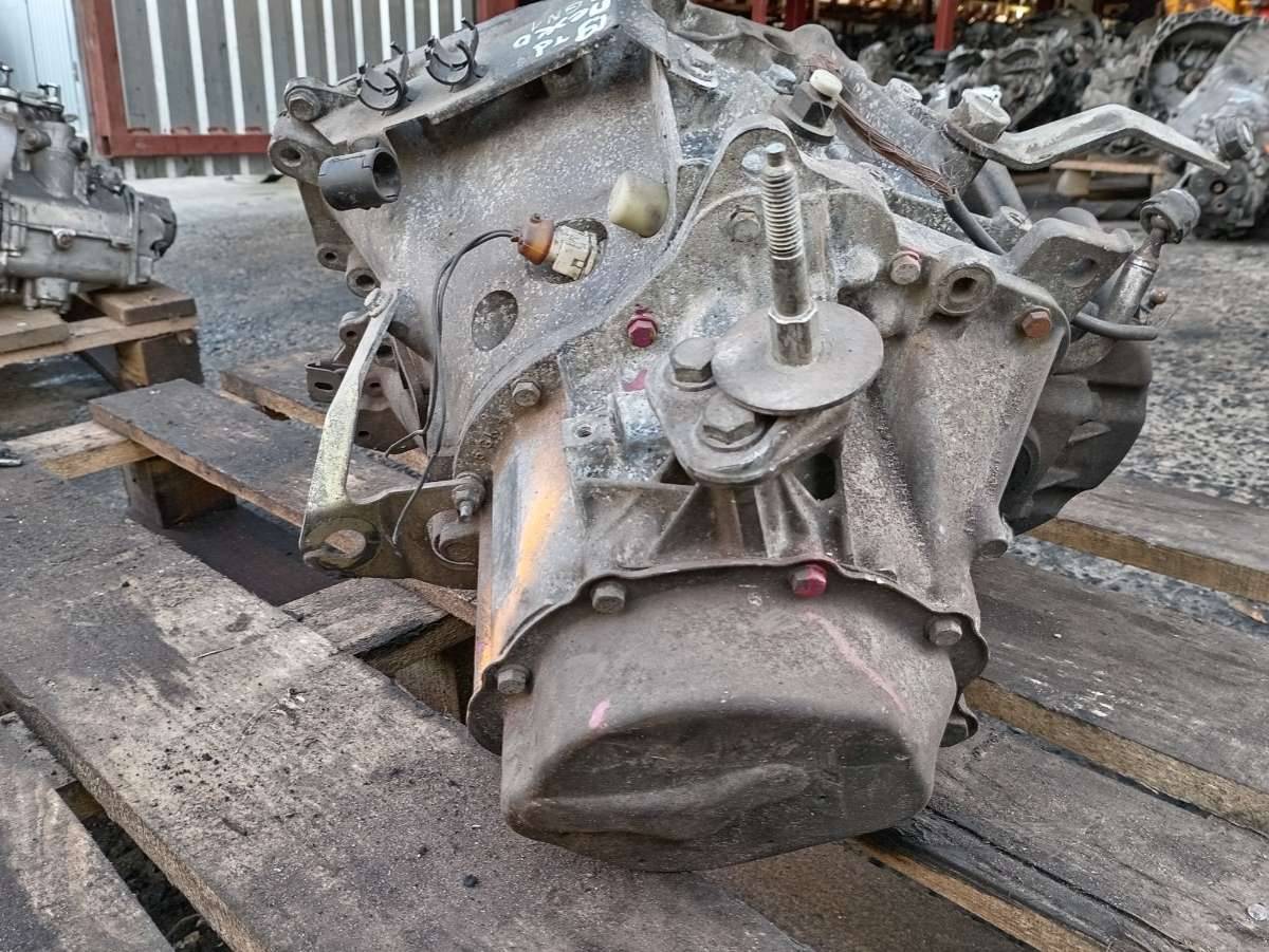 КПП механическая (МКПП) Peugeot 206 1 поколение 1998, 1.9 л., D, дизель, 20DL22 - фото №1