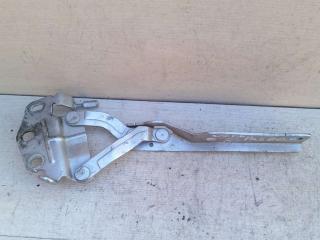 петля капота левая Volkswagen Passat B6 2007