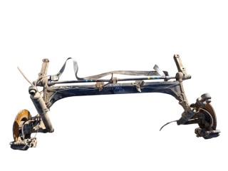 балка подвески задняя Renault Scenic 1 поколение [рестайлинг] 2002