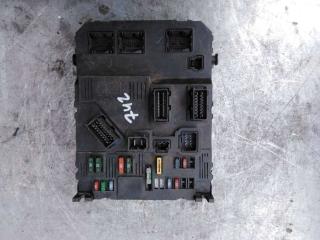 блок предохранителей Peugeot 407 1 поколение 2004, 2.0 л., дизель, хетчбэк 5 дв.