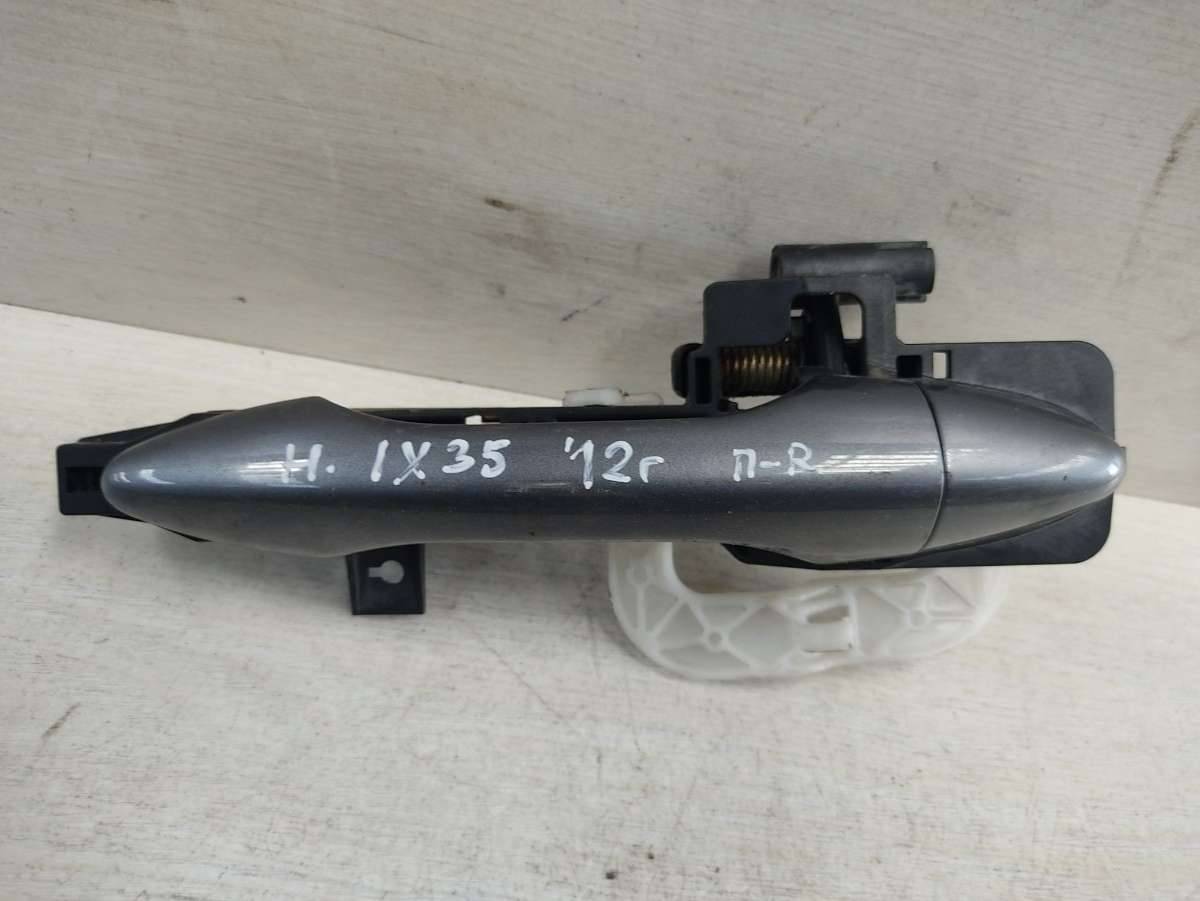 ручка наружная Hyundai ix35 1 поколение 2012 - фото №1