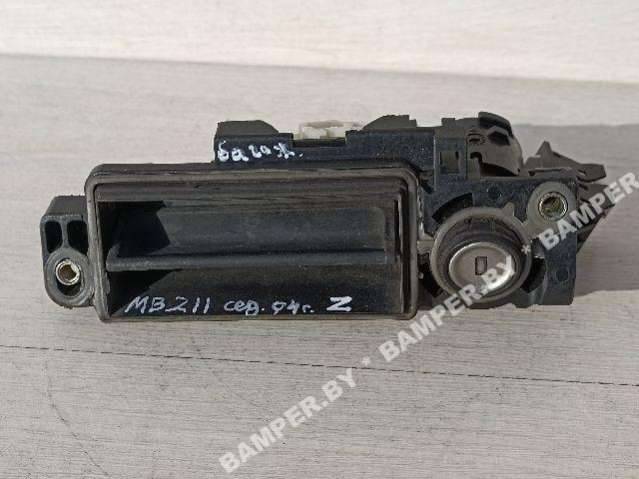 ручка открывания багажника Mercedes-Benz E-Класс W211/S211 2004, седан - фото №1