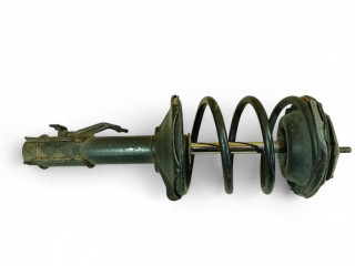 стойка передняя правая Nissan Serena C24 2000