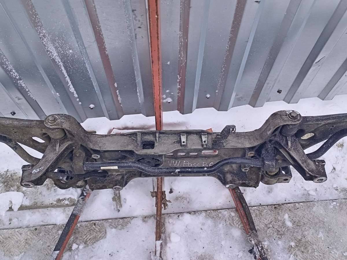 балка подвески передняя (подрамник) Volkswagen Passat B6 2007 - фото №1