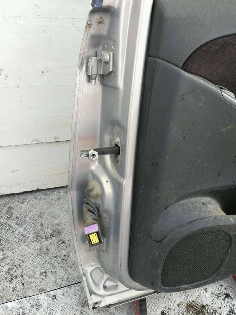 дверь задняя правая Lancia Musa 1 поколение 2007 - фото №1