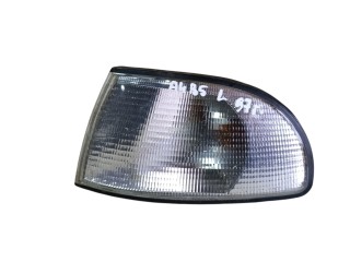 поворотник левый Audi A4 B5 1997