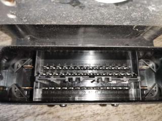 блок ABS Volkswagen Touareg 2 поколение 2010, 3.0 л., дизель, хетчбэк 5 дв.