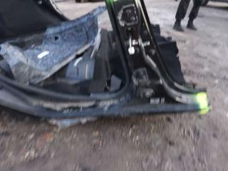 Стойка кузовная центральная правая Dacia Sandero 1 поколение 2012, 1.5 л., DCi, дизель, хетчбэк 5 дв.