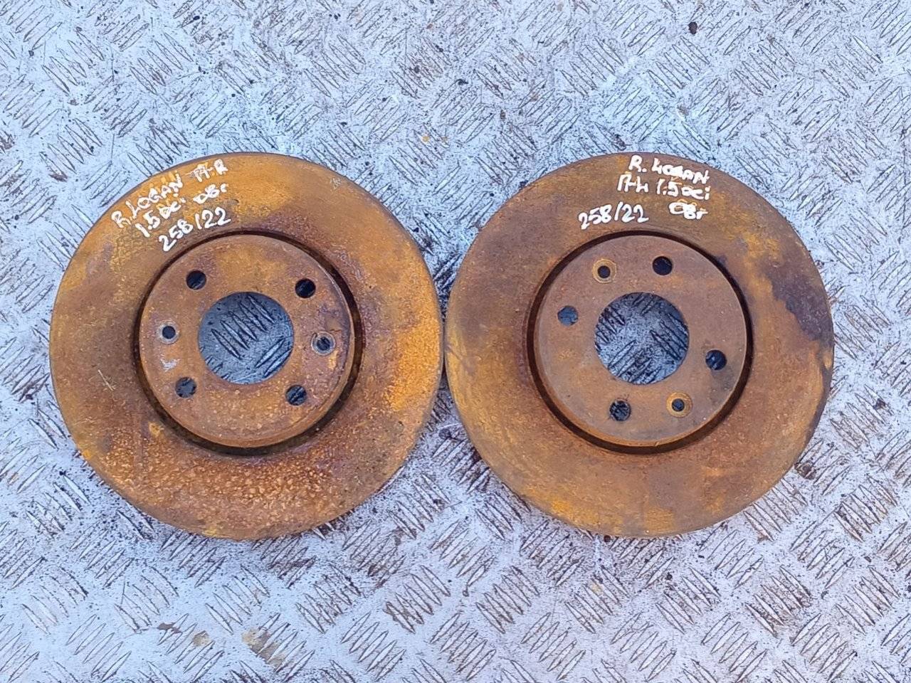 диск тормозной передний Renault Logan 1 поколение 2008, 1.5 л., дизель - фото №1