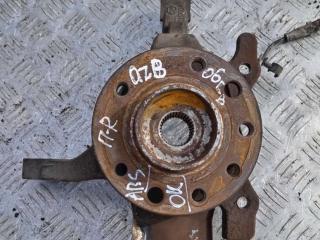 ступица передняя правая Opel Zafira 2 поколение (B) 2006