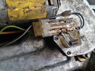 моторчик заднего стеклоочистителя (дворника) Volkswagen Transporter T4 2000