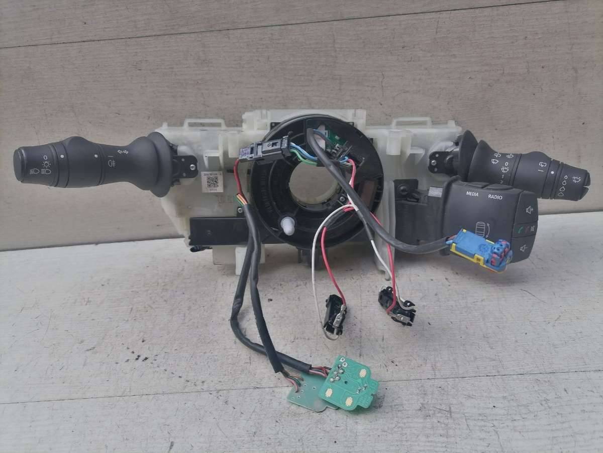 переключатель подрулевой (стрекоза) Renault Zoe 1 поколение 2016 - фото №1