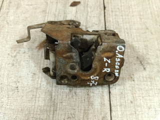 замок двери задней правой Opel Ascona C 1987