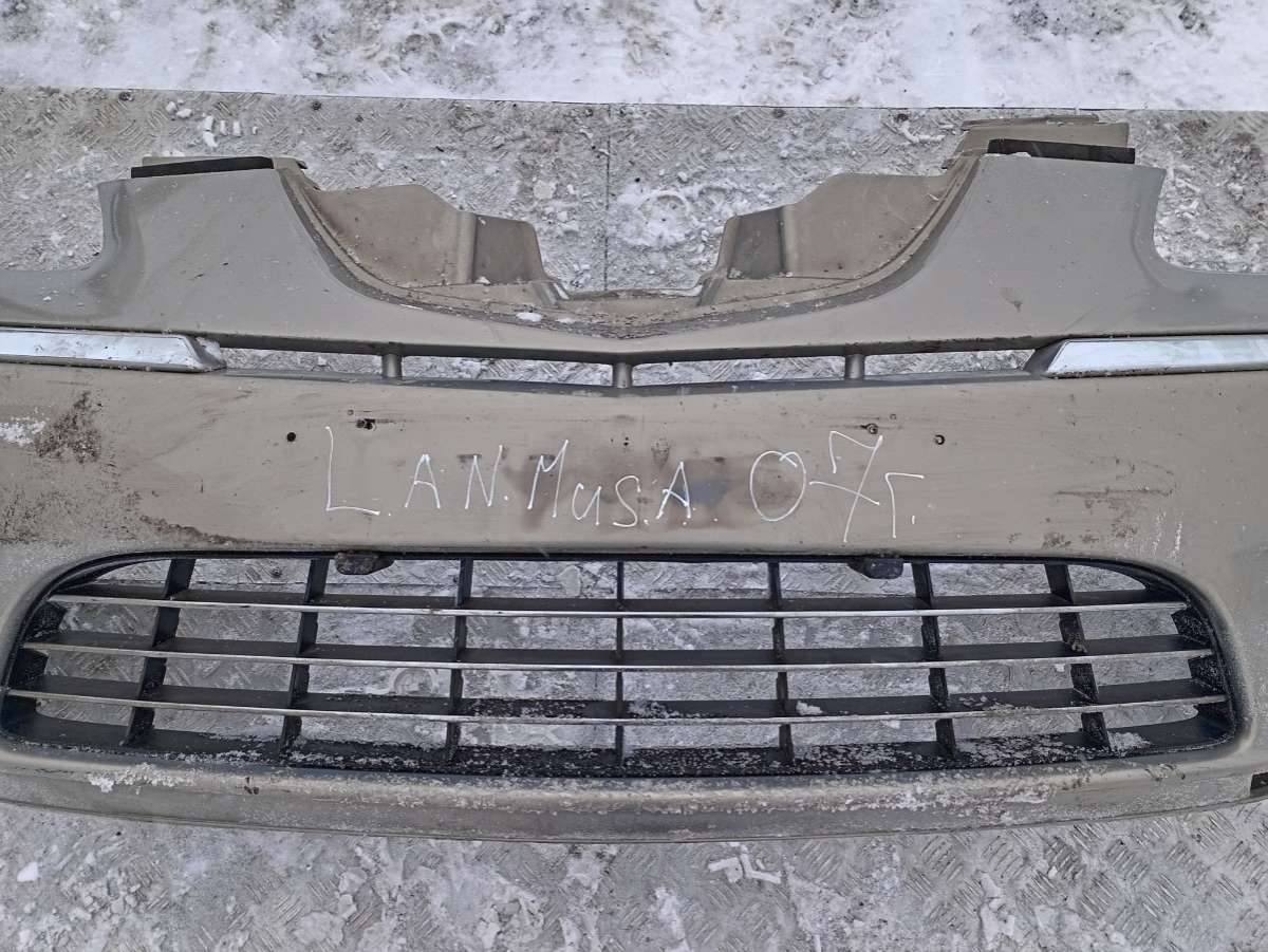 бампер передний Lancia Musa 1 поколение 2007 - фото №1
