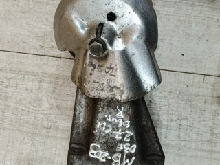 подушка крепления двигателя Mercedes-Benz C-Класс W203/S203/CL203 [рестайлинг] 2004, 2.7 л., дизель