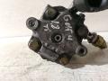 насос гидроусилителя руля Volkswagen Golf 4 поколение 1999, 1.8 л., Ti, бензин - фото №3