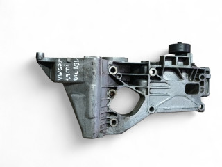 кронштейн генератора Volkswagen Golf 4 поколение 2001, 1.9 л., дизель