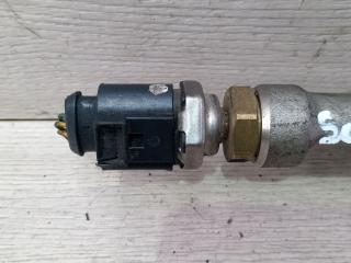 топливная рампа Skoda Octavia 3 поколение (A7) [рестайлинг] 2019, 1.5 л., бензин