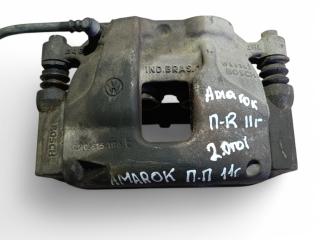 суппорт передний правый Volkswagen Amarok 1 поколение 2H 2011