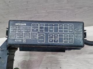 плюсовой провод аккумулятора Nissan Almera Tino V10 2001, 2.2 л., TDi, дизель