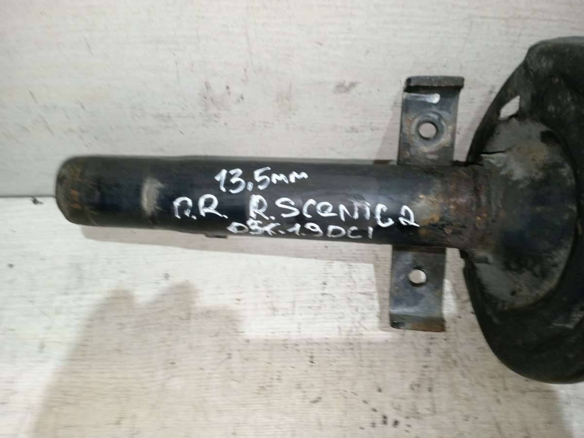 стойка передняя правая Renault Scenic 2 поколение 2003 - фото №1