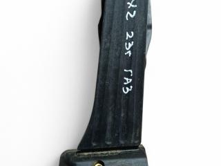 педаль BMW X2 F39 2023