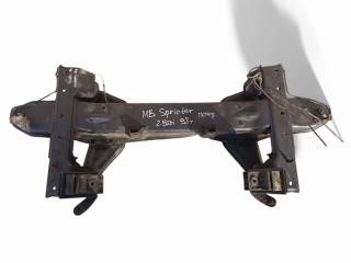 балка подвески передняя (подрамник) Mercedes-Benz Sprinter W901-904 1998, 2.9 л., дизель