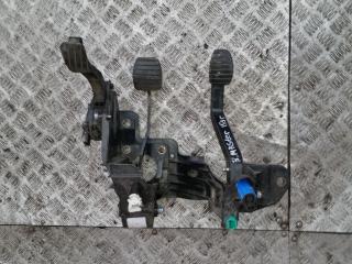 педаль тормоза Renault Master 3 поколение [рестайлинг] 2019