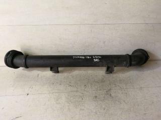 патрубок интеркулера Volkswagen Touareg 1 поколение 2005, TDi, TDi